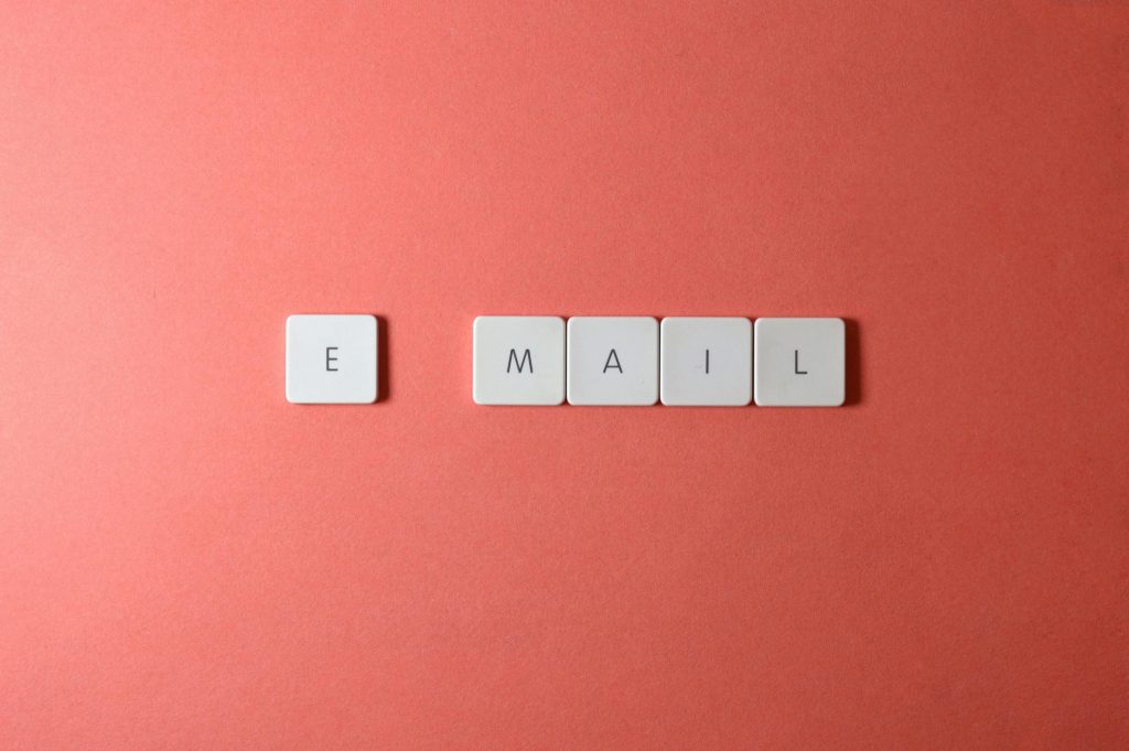 Email marketing : guide complet pour débutants en 2026