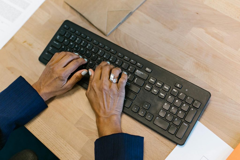 Comment écrire des prompts efficaces : le guide ultime